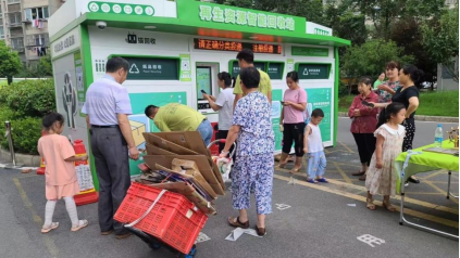 貓先生智能垃圾分類，垃圾分類房生產(chǎn)廠家，廢品回收站價(jià)格
